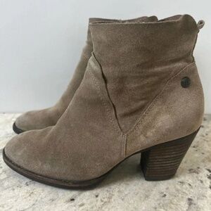 Paul Green Nora Suede Block Heel Ankle Booties size 8.5
